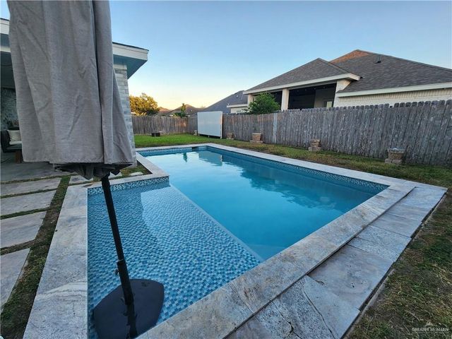 2821 Grayson Avenue, Mcallen, TX 78504