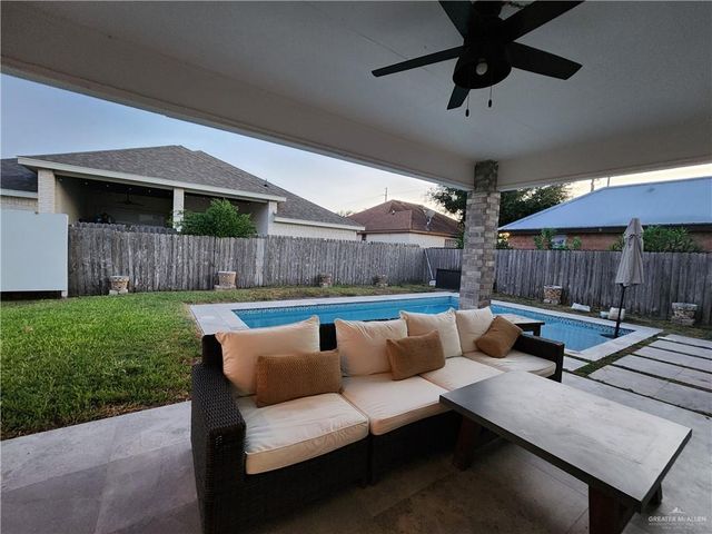 2821 Grayson Avenue, Mcallen, TX 78504