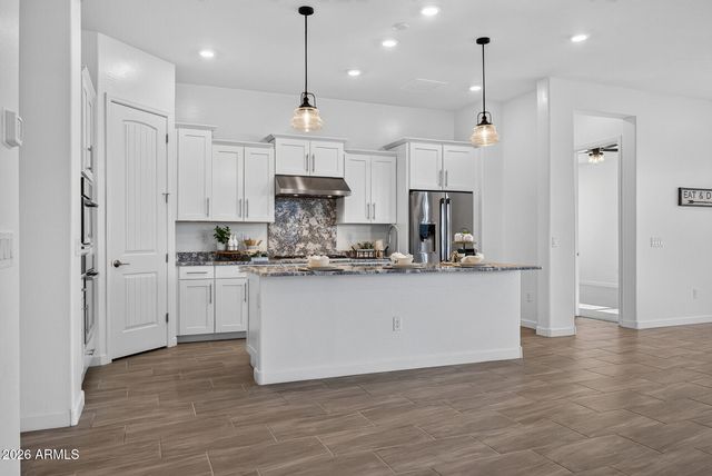 20652 W CLEARSTREAM Drive, Buckeye, AZ 85396