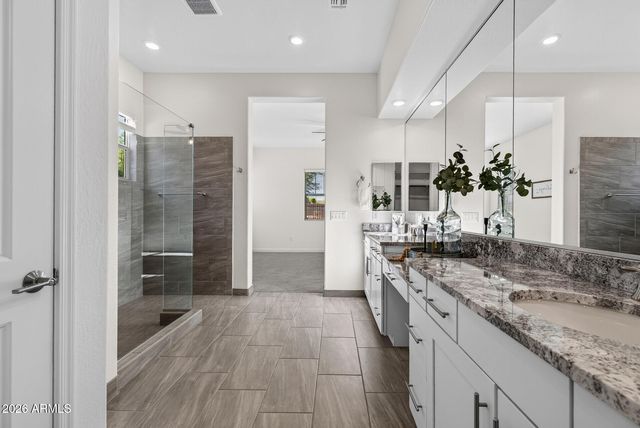 20652 W CLEARSTREAM Drive, Buckeye, AZ 85396