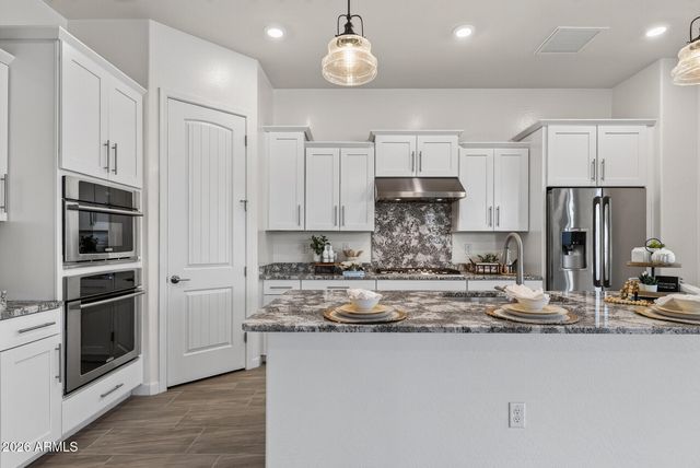 20652 W CLEARSTREAM Drive, Buckeye, AZ 85396