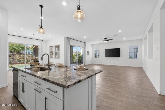 20652 W CLEARSTREAM Drive, Buckeye, AZ 85396