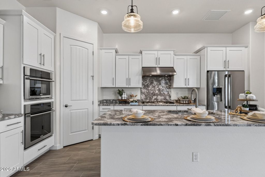 20652 W CLEARSTREAM Drive, Buckeye, AZ 85396 — photo 5