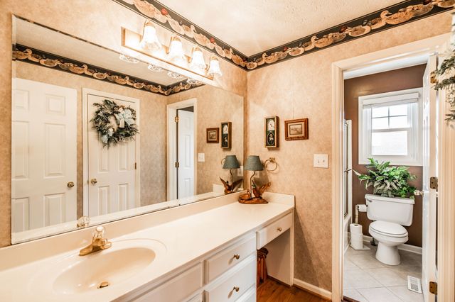 415 Woodlands Dr, Gallatin, TN 37066