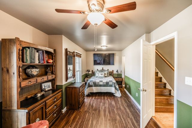 415 Woodlands Dr, Gallatin, TN 37066