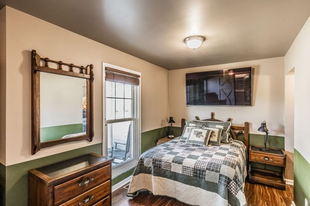 415 Woodlands Dr, Gallatin, TN 37066