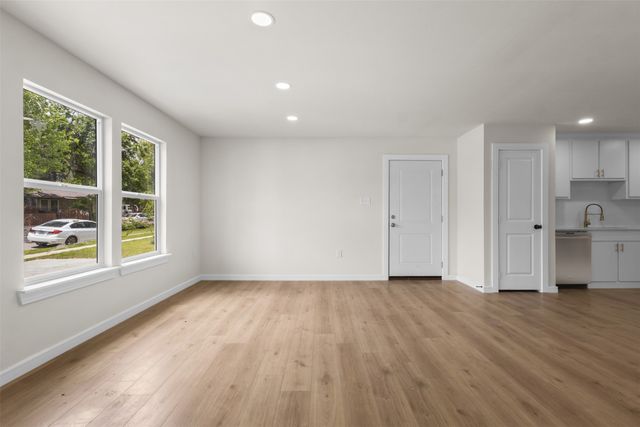 4955 Vinetta Drive, Fort Worth, TX 76119