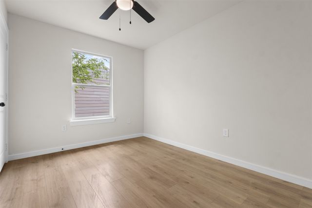 4955 Vinetta Drive, Fort Worth, TX 76119