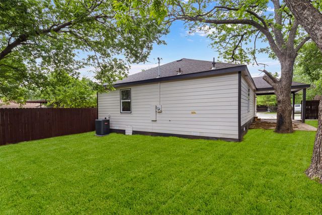 4955 Vinetta Drive, Fort Worth, TX 76119