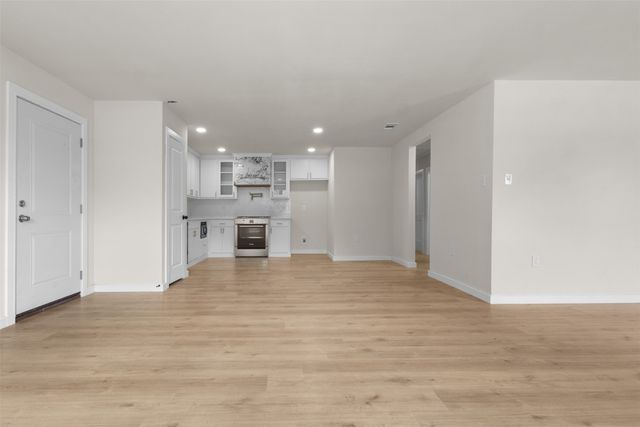 4955 Vinetta Drive, Fort Worth, TX 76119