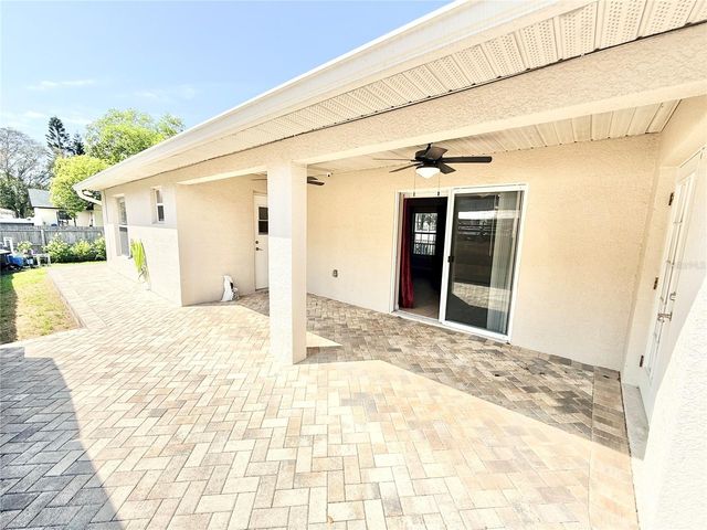 1220 MYRTLE AVENUE, St Cloud, FL 34771