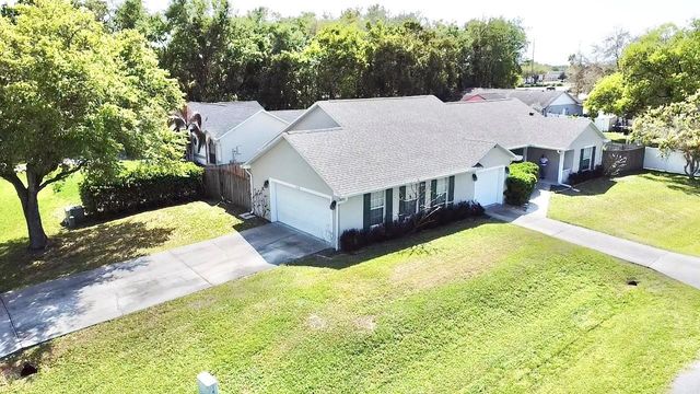 1220 MYRTLE AVENUE, St Cloud, FL 34771