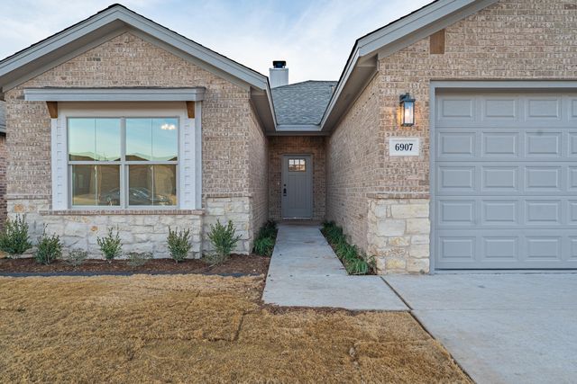 6907 14th Street, Lubbock, TX 79416