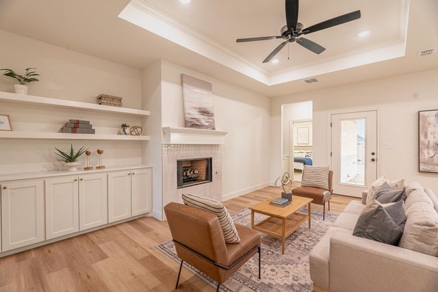 6907 14th Street, Lubbock, TX 79416