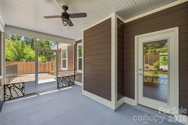 97 Spence Drive, Hendersonville, NC 28739