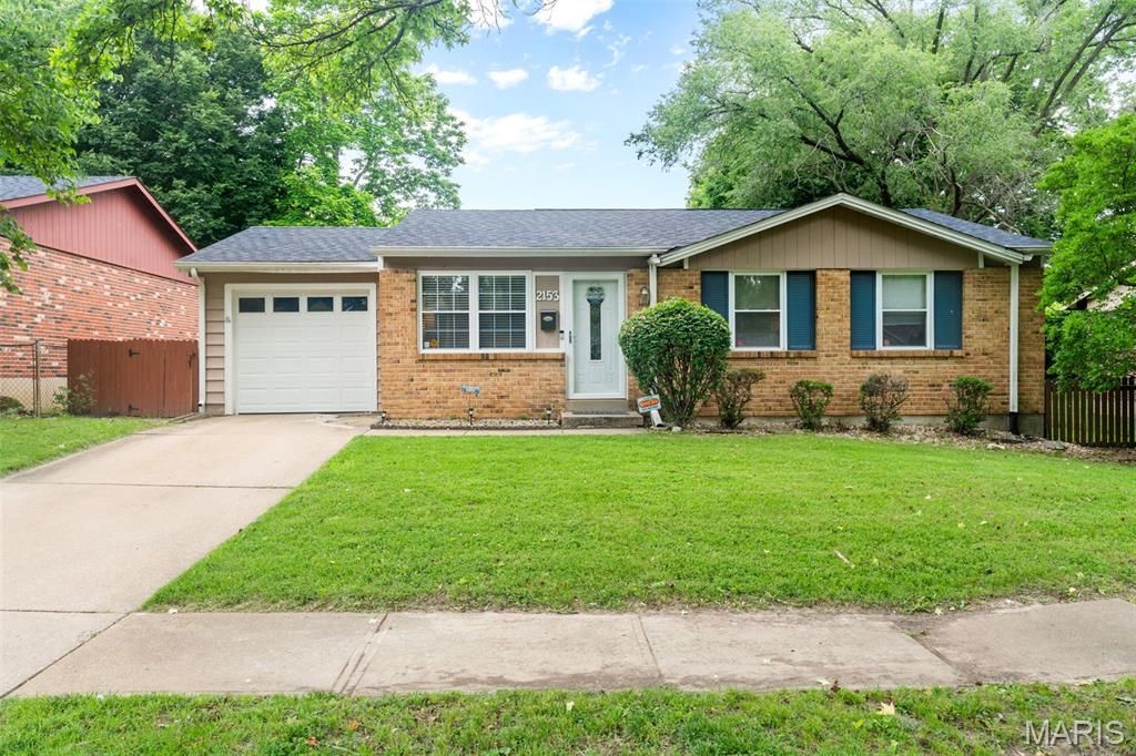 2153 Northern Limits Drive, Florissant, MO 63031
