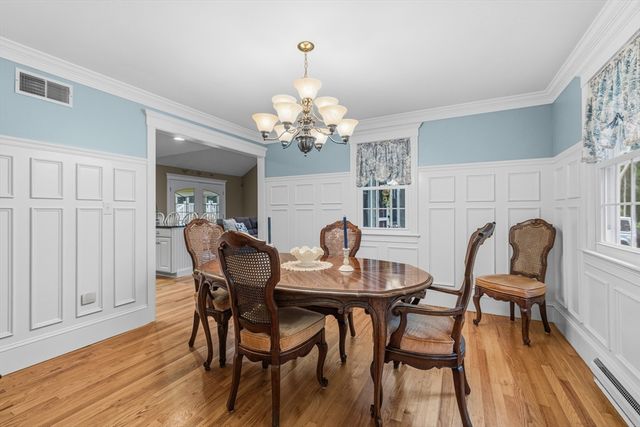25 Pamden Ln, Seekonk, MA 02771