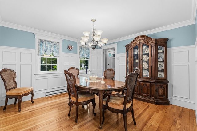 25 Pamden Ln, Seekonk, MA 02771