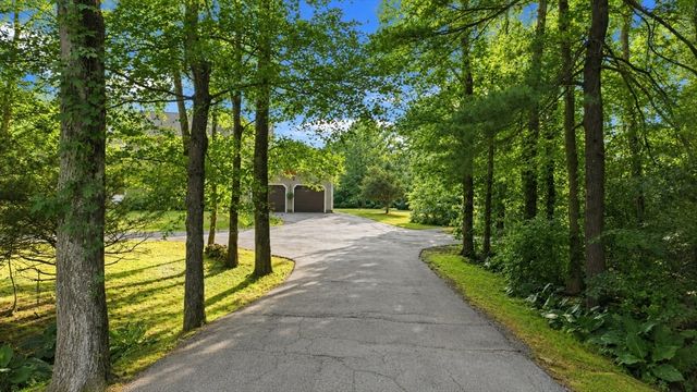 25 Pamden Ln, Seekonk, MA 02771