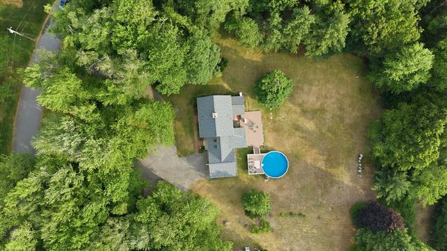 25 Pamden Ln, Seekonk, MA 02771