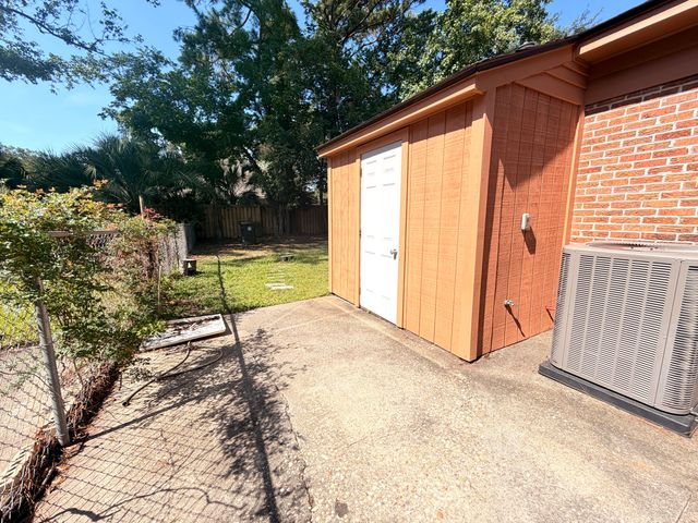 639 Windermere Boulevard B, Charleston, SC 29407
