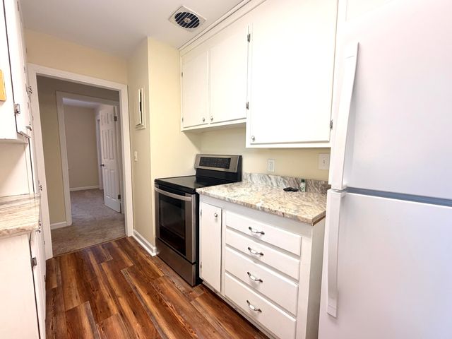 639 Windermere Boulevard B, Charleston, SC 29407