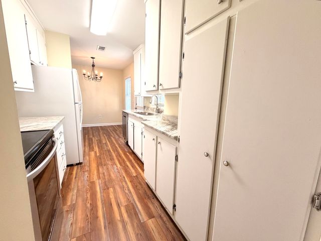 639 Windermere Boulevard B, Charleston, SC 29407