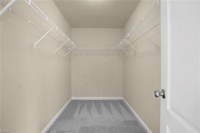 2812 Mark ST, Chesapeake, VA 23324