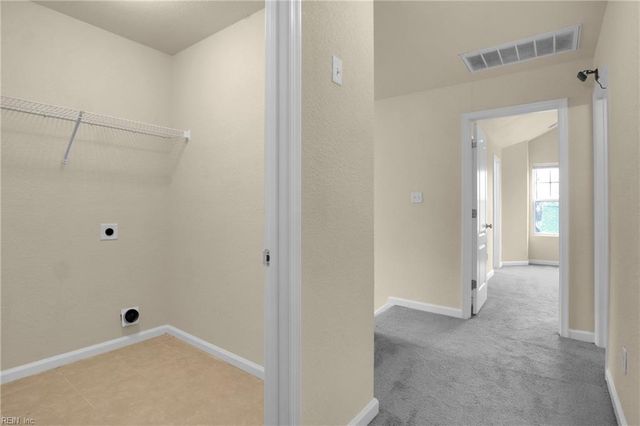 2812 Mark ST, Chesapeake, VA 23324