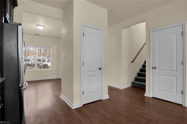 2812 Mark ST, Chesapeake, VA 23324