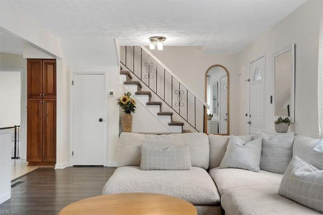 3912 Rumford Ln, Virginia Beach, VA 23452