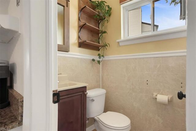 3912 Rumford Ln, Virginia Beach, VA 23452