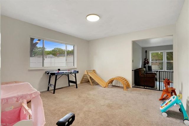 3912 Rumford Ln, Virginia Beach, VA 23452