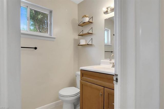 3912 Rumford Ln, Virginia Beach, VA 23452