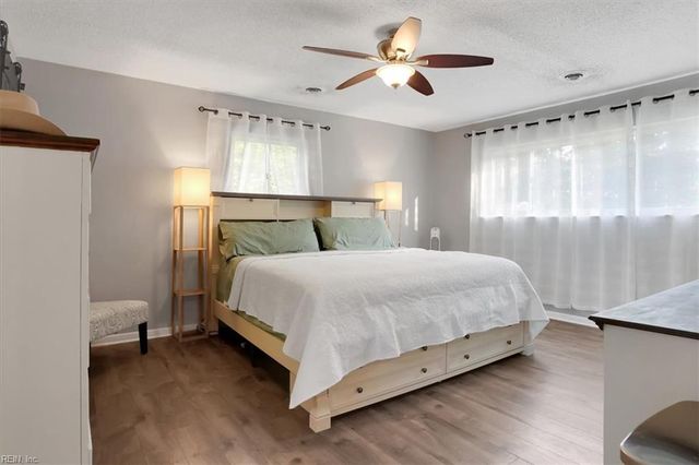 3912 Rumford Ln, Virginia Beach, VA 23452