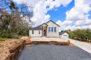 102 DAVID RENFRO, Blanco, TX 78606