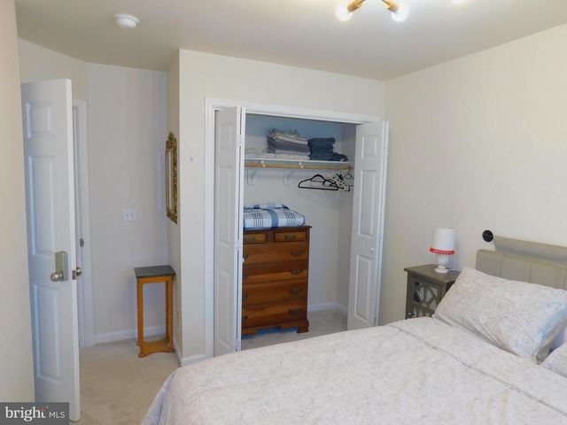 142 MANSFIELD ST, Fredericksburg, VA 22408