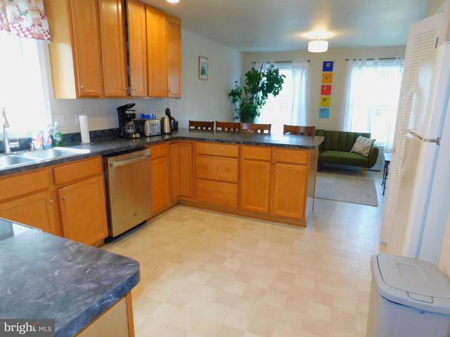 142 MANSFIELD ST, Fredericksburg, VA 22408