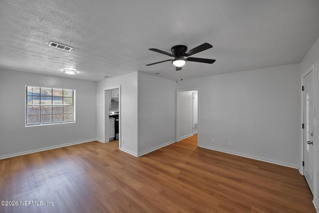 1111 UNDERHILL Drive, Jacksonville, FL 32211