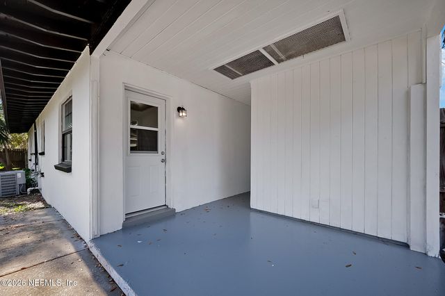 1111 UNDERHILL Drive, Jacksonville, FL 32211