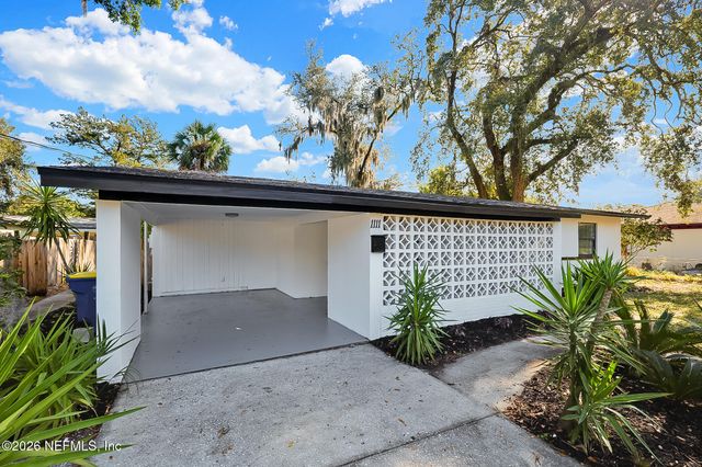 1111 UNDERHILL Drive, Jacksonville, FL 32211