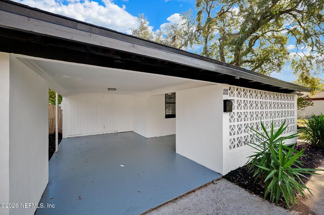 1111 UNDERHILL Drive, Jacksonville, FL 32211