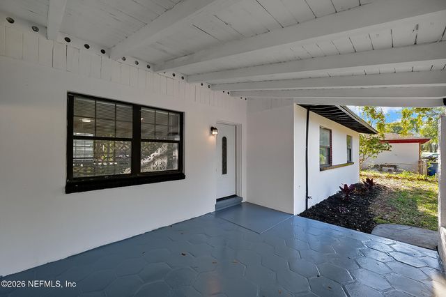 1111 UNDERHILL Drive, Jacksonville, FL 32211