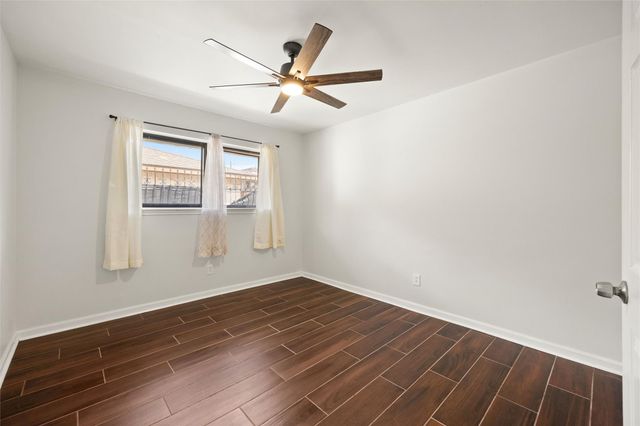 5827 S Braeswood Boulevard, Houston, TX 77096