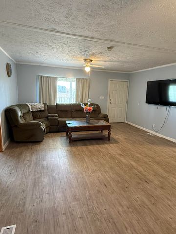 7299 Ida Road, Albany, KY 42602