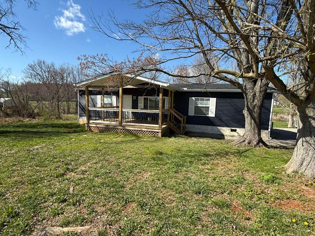 7299 Ida Road, Albany, KY 42602