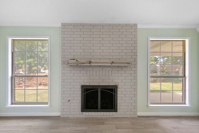 1811 S 22nd Street, Rogers, AR 72758