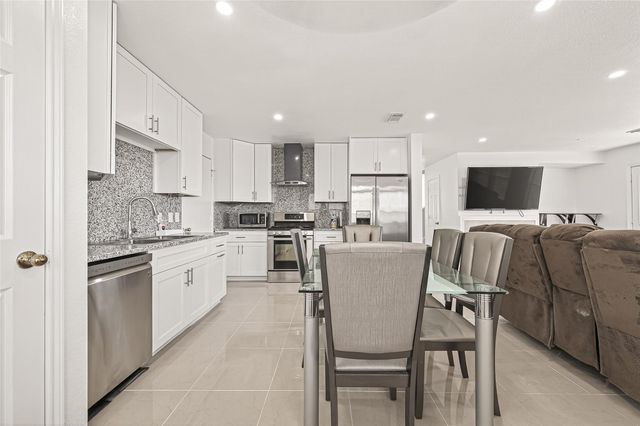 15707 Crooked Arrow Drive, Sugar Land, TX 77498