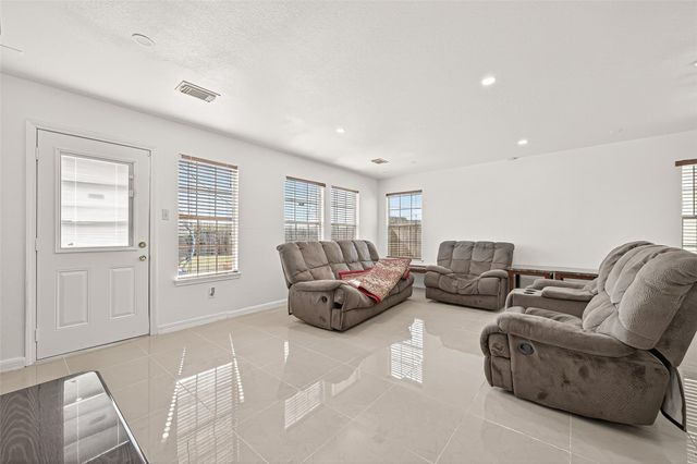 15707 Crooked Arrow Drive, Sugar Land, TX 77498