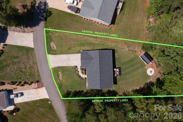 4364 Belmont Drive, Morganton, NC 28655